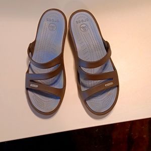 Patricia wedge Crocs size 8m